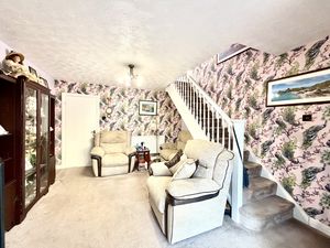 Living Room- click for photo gallery